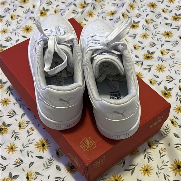 NWT Puma Men's Classic White Caven 2.0 Sneakers - Picture 5 of 8